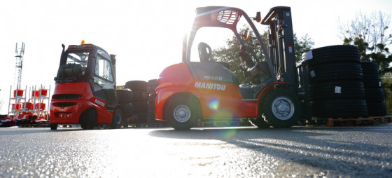 MI series MANITOU forklift truck. Different lifting capacities (from 1.5 to 10 tons).